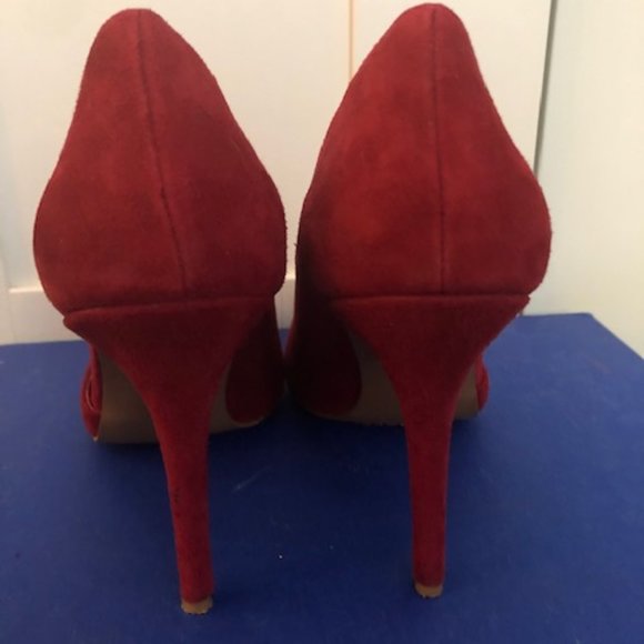 STEVEN by Steve Madden Red Suede Asymmetrical Pointed Toe 4inch Pumps Size 7.5! - Picture 6 of 7